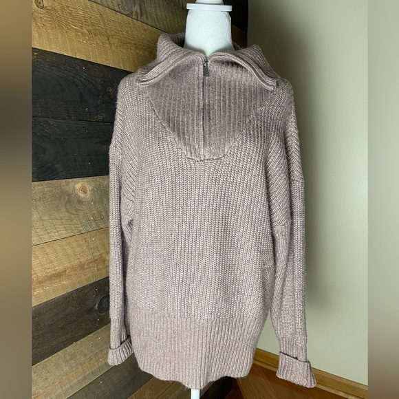 Cupcakes and cashmere soft dusty mauve pullover sweater academia Size Large - Picture 1 of 10